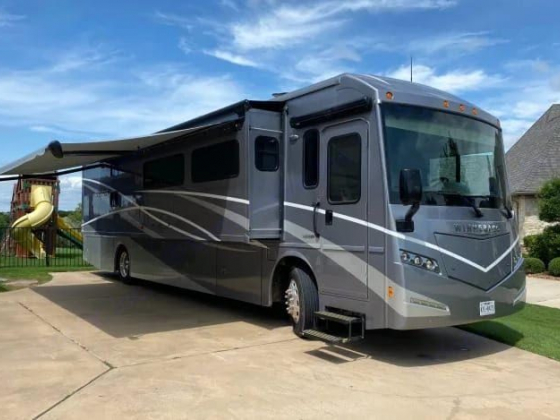 2018 Winnebago Forza 38W - Dream Rentals