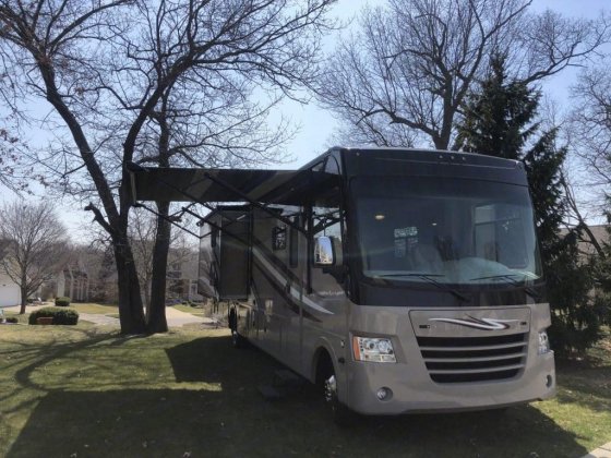 2016 Coachmen Mirada 35BH