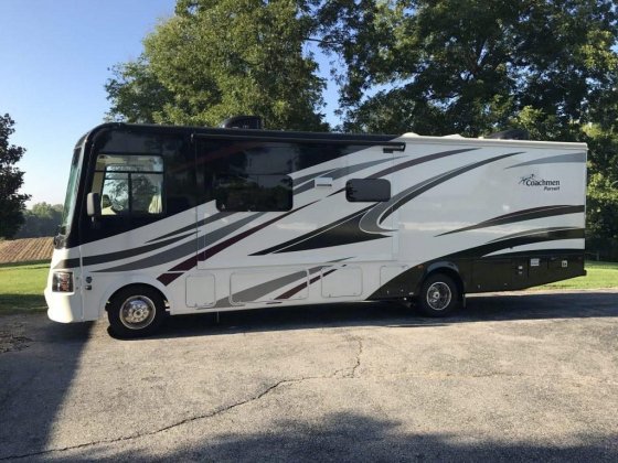 2017 Coachmen Pursuit 33BH