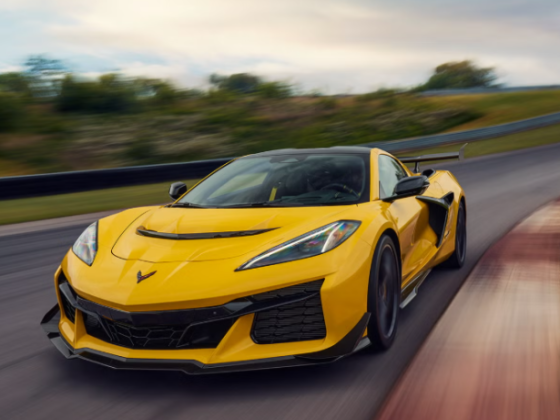 Hardcore Vette: 2025 Chevrolet Corvette ZR1 Tested