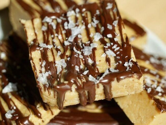 20 Dessert Bars Your Whole Family Will Enjoy