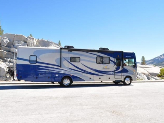 Fleetwood Bounder 38p