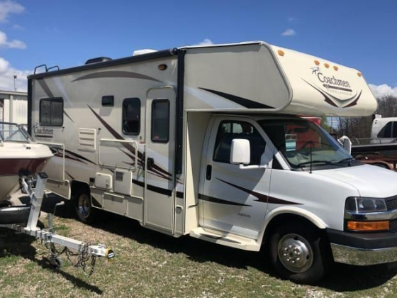 Coachmen RV Freedom Express Liberty Edition 22Q