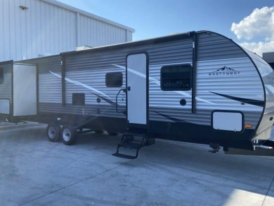 East to West Silverlake M-31K3S